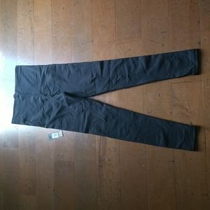 Kindred Bravely Maternity Leggings NWT